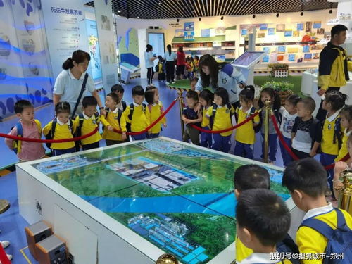 社会实践课程,三之三学苑幼儿园走进花花牛工厂,让孩子玩有所学,学有所记 小朋友们